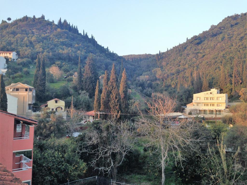 Pandora's Corfu Agios Gordios (Corfu)